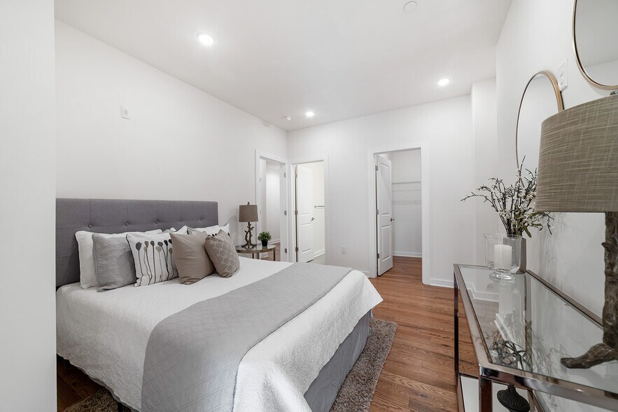 Building Photo - 502 Cecil B Moore Ave