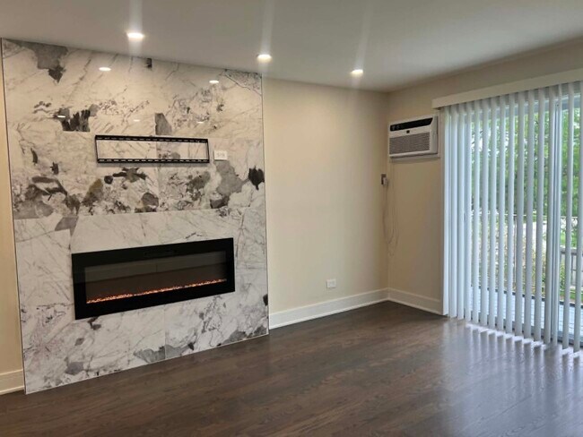 Building Photo - 870 Winesap Ct