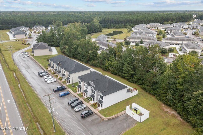 Building Photo - 235 E Murrow Ln