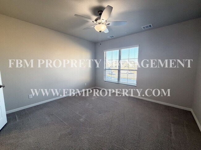 Building Photo - 1777 Refuge Wy