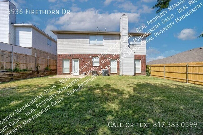 Building Photo - 5936 Firethorn Dr