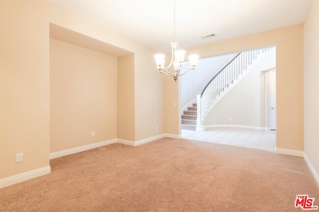 Building Photo - 28128 N Anvil Ct