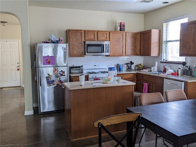 Building Photo - 11512 Flushwing Dr