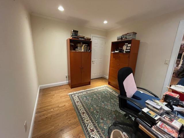 Building Photo - 183 Long Hill Dr