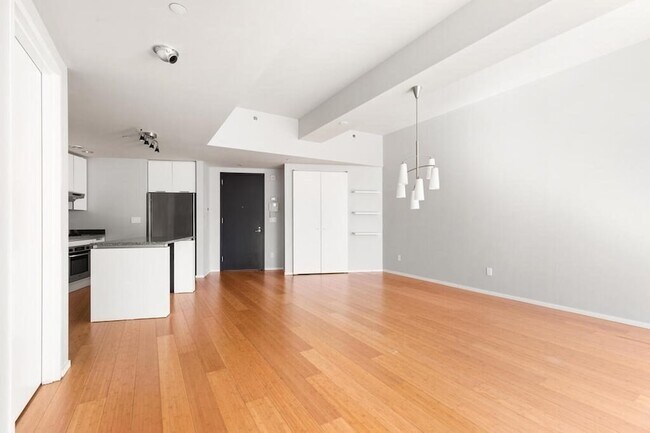 Building Photo - 141 Dorchester Ave