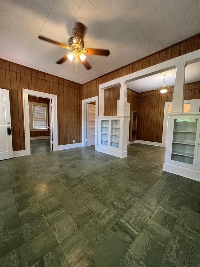 Building Photo - 3708 Harmon Ave
