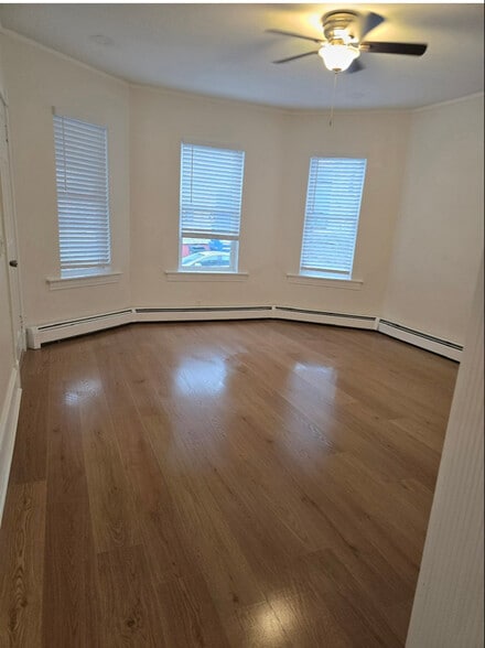 Building Photo - 0 Potters Ave