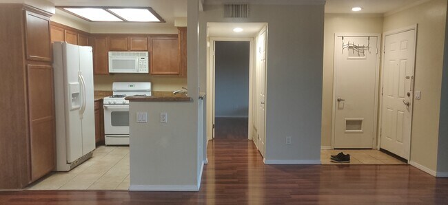 Building Photo - 200 E Alessandro Blvd