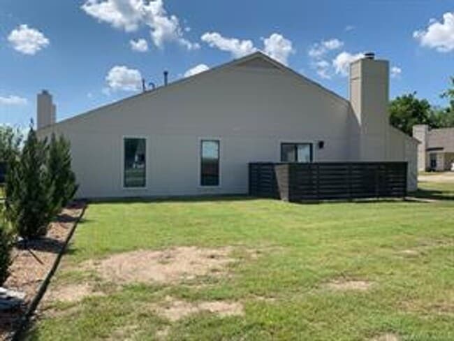 Building Photo - Welcome to Woodstone Homes!