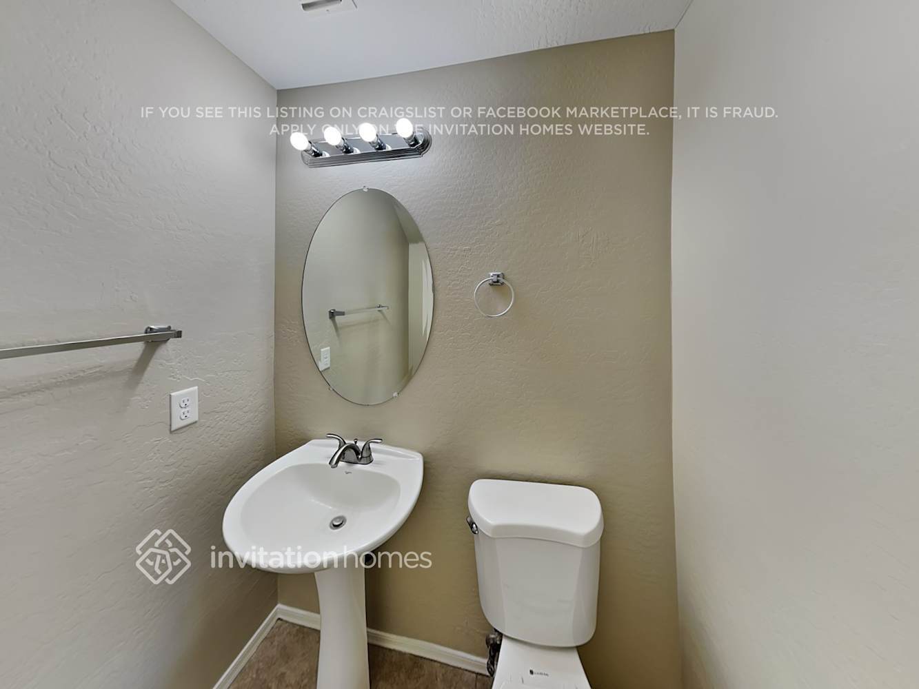 Building Photo - 17620 W Lundberg St