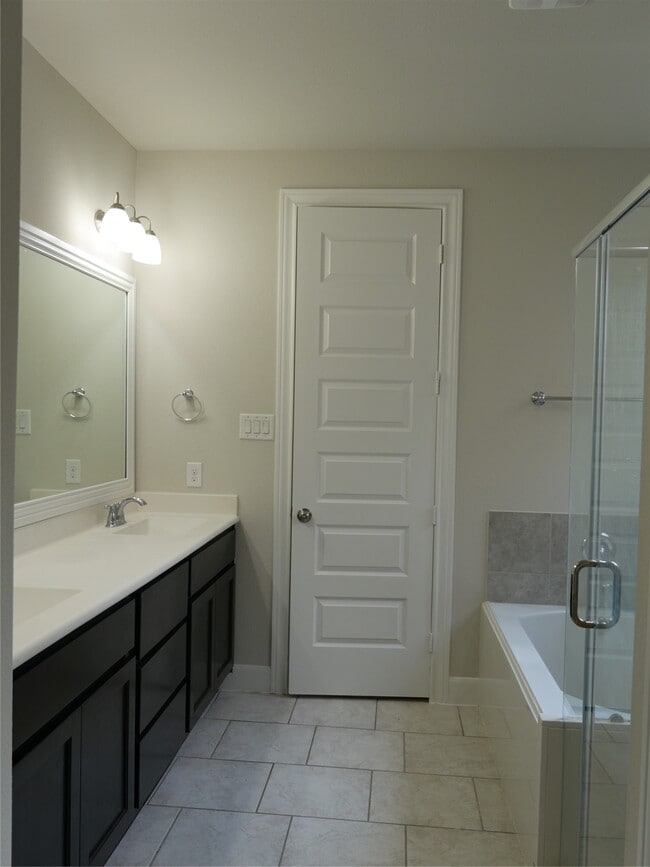 Building Photo - 1111 Sweet Corn Ct