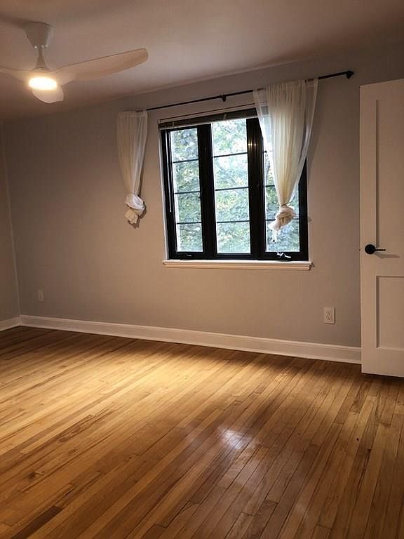 Building Photo - 282 Lexington St