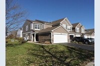 Building Photo - 2452 Golf Ridge Cir
