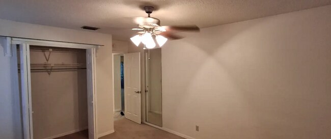 Building Photo - 1096 Gran Paseo Dr
