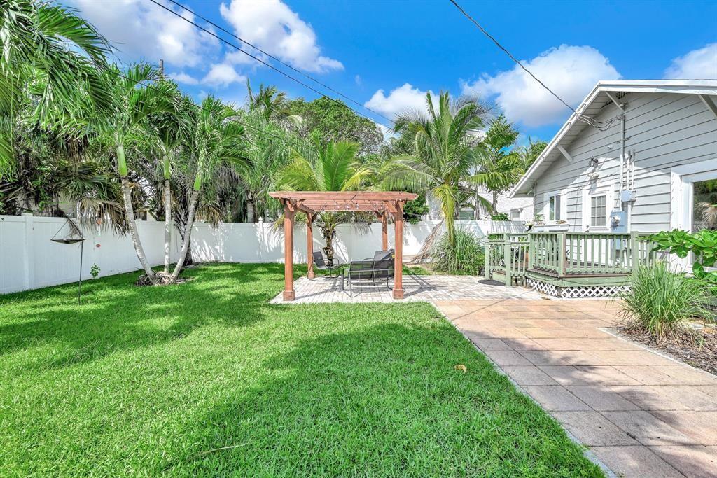 Building Photo - 524 Palmetto St