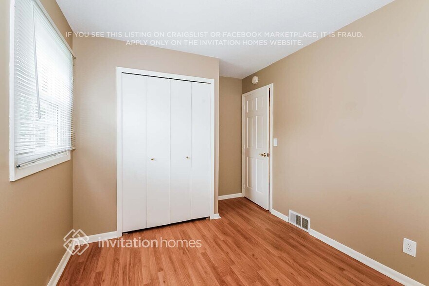 Building Photo - 1716 Lamplight Dr