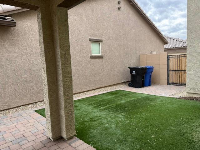 Building Photo - 16579 W Jenan Dr