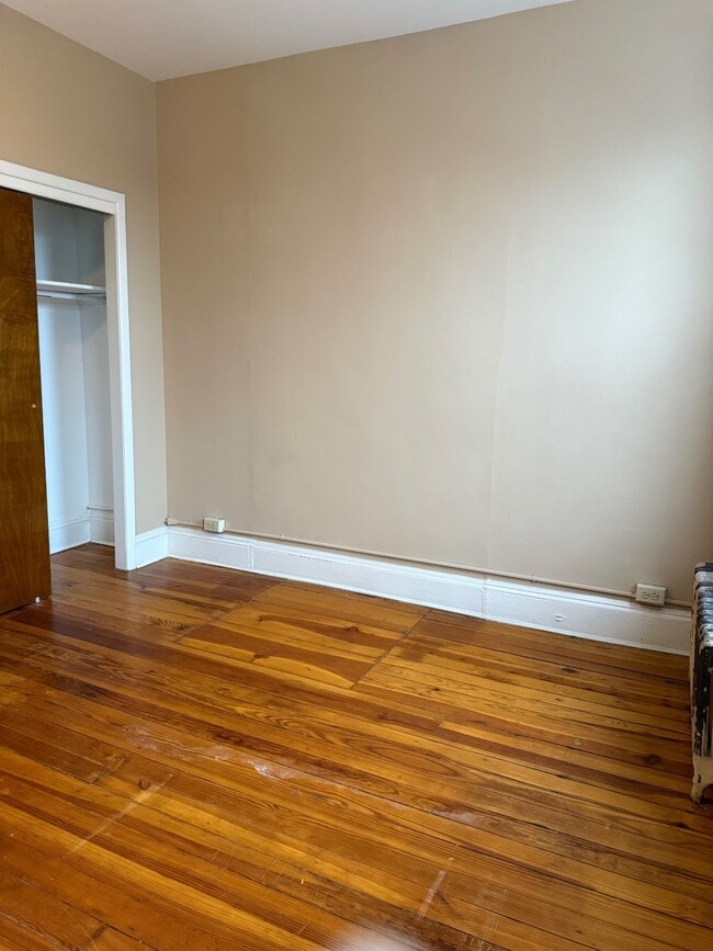 Building Photo - 1125-1160 60th St