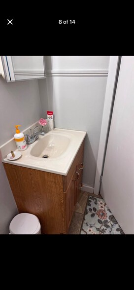 Building Photo - 3 Railroad Ct