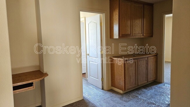 Building Photo - 2068 Eucalyptus Way