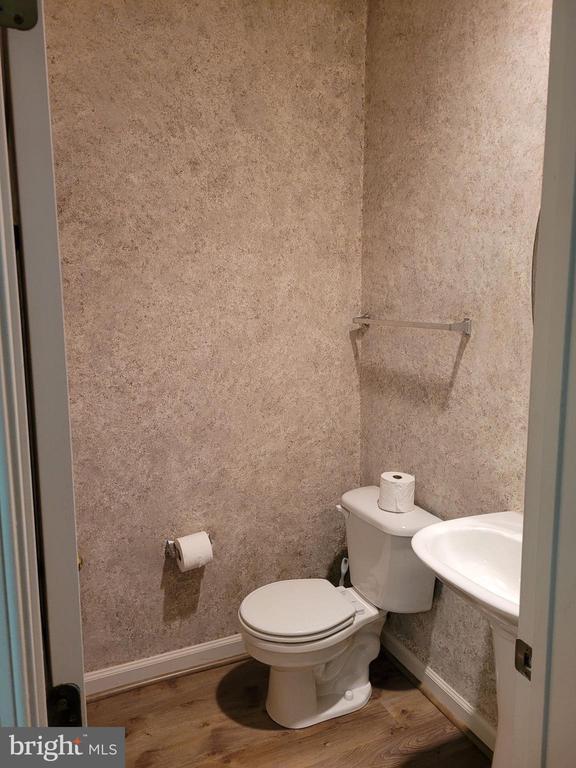 Building Photo - 8604 Aspen Grove Ct