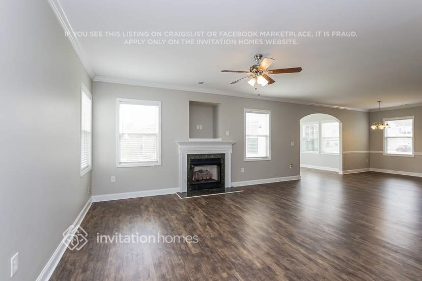 Building Photo - 1009 Theodore Ln