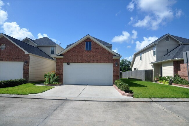 Building Photo - 20913 Sunrise Pine View Ln