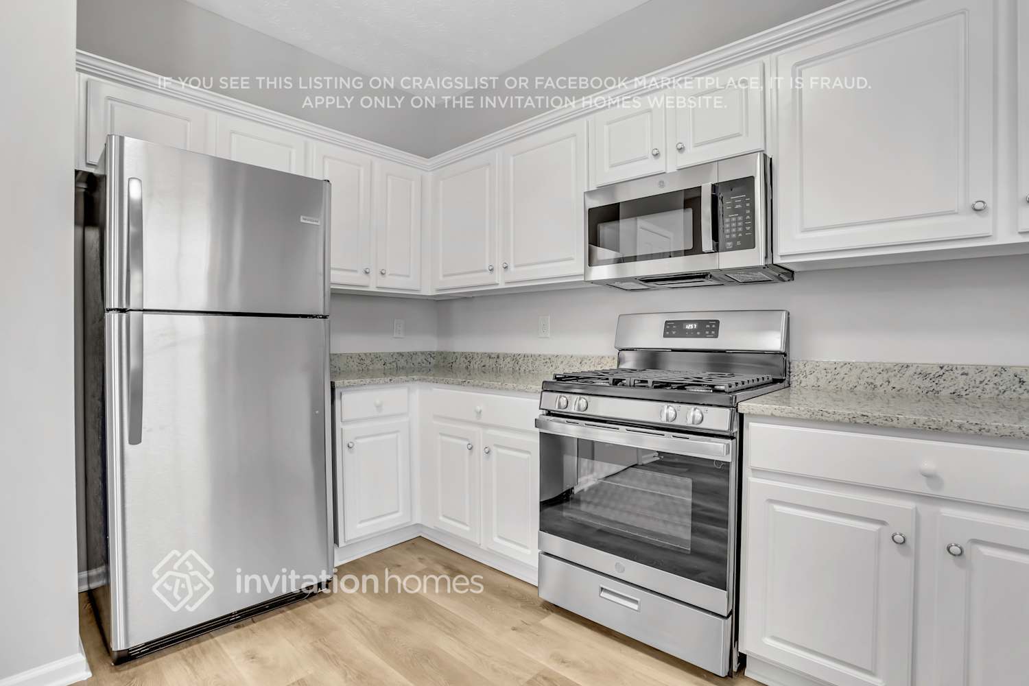 Building Photo - 1230 Everwood Dr SW