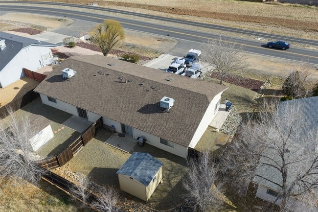 Building Photo - 4150 N Viewpoint Dr