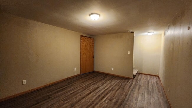 Building Photo - 2421 Adler Cir