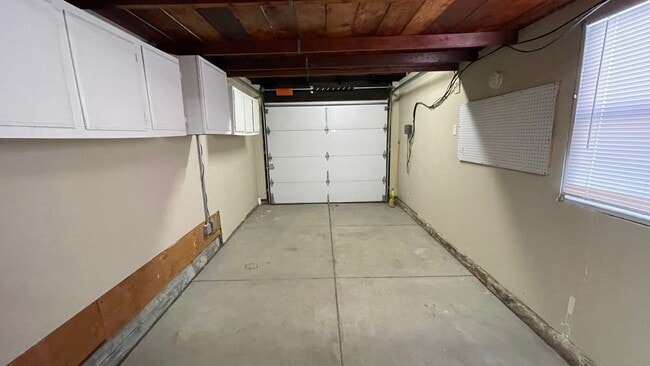 Building Photo - Charming 2 bedroom 1 bathroom home in Concord