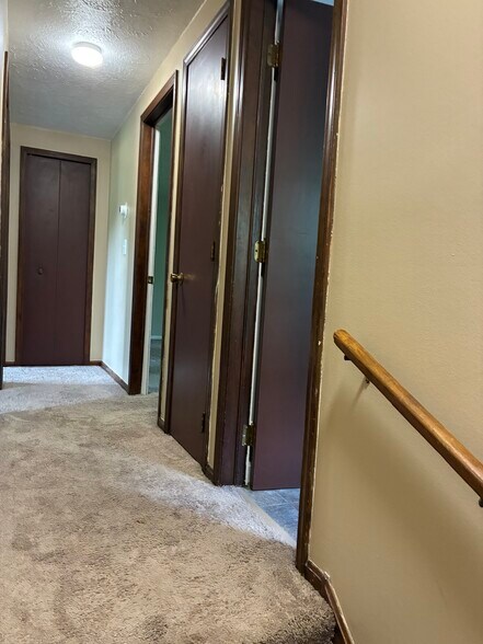 Building Photo - 12208 Shiloh Dr