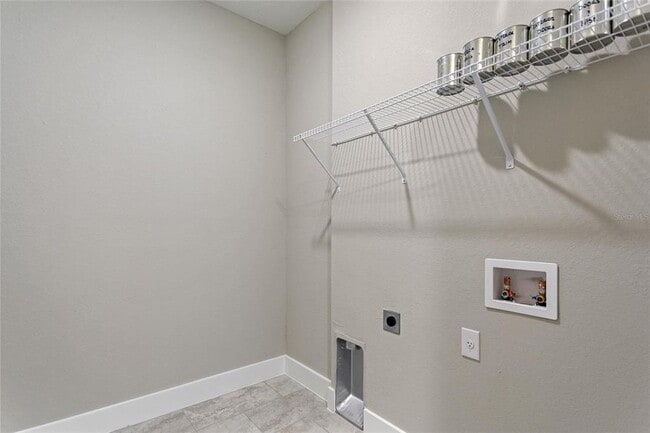 Building Photo - 2930 Emil St