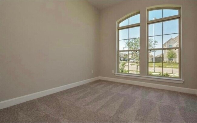 Building Photo - 427 Micaela Meadows Ct