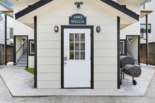 Building Photo - 1603 Welch St