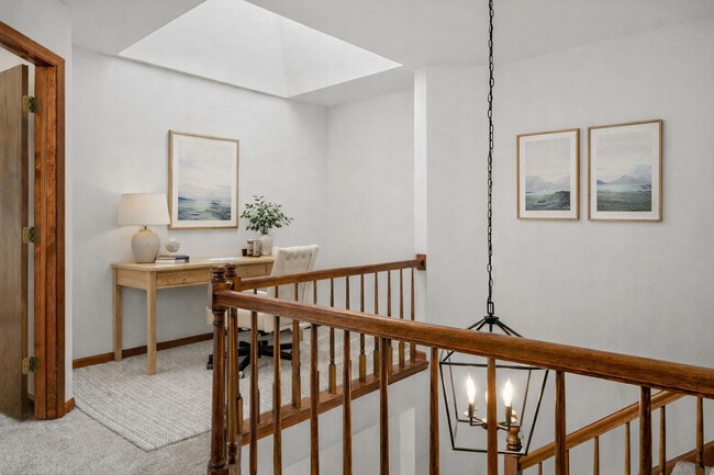 Building Photo - 107 E Winchester Rd