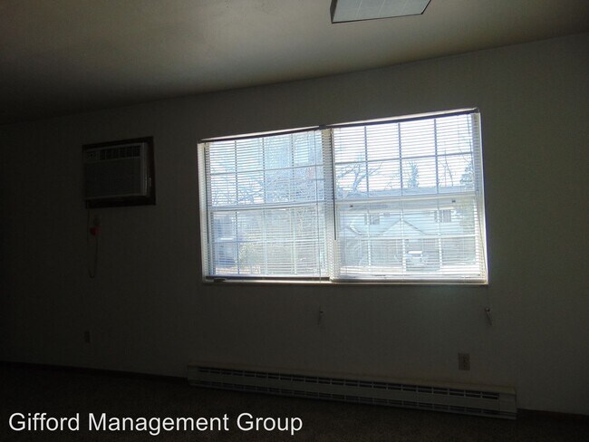 Building Photo - 4907 E Princess Anne Rd