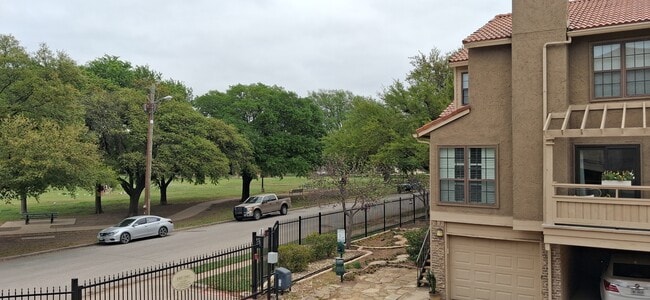 Building Photo - 5200 Martel Ave