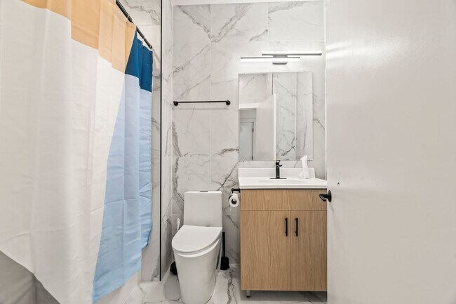 Building Photo - 1247 N 2nd St