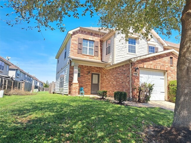 Building Photo - 13134 Stratford Skies Ln