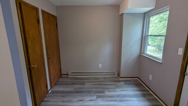Building Photo - Springs Acquisitions, LLC (1493 Hobart Ave)