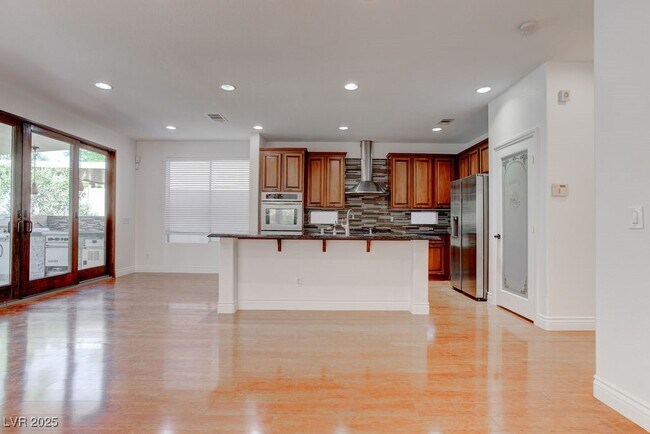 Building Photo - 10381 Walking View Ct