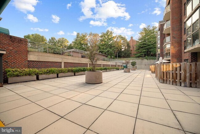 Building Photo - 2100 Langston Blvd.