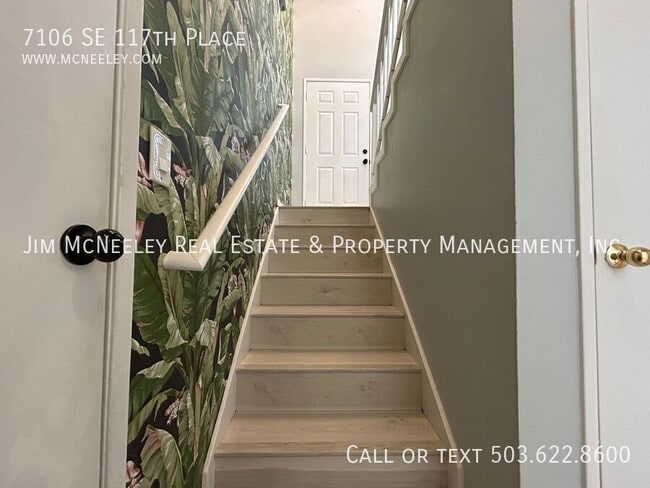 Building Photo - 7106 SE 117th Pl