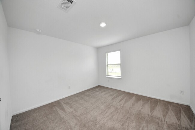 Building Photo - 1325 Grass Bnd Dr