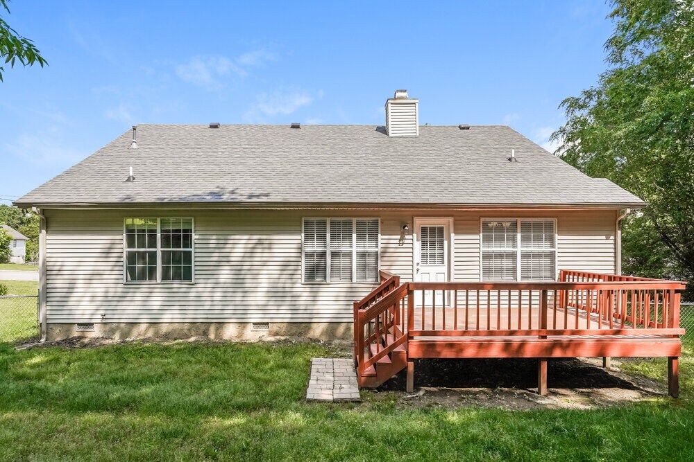 Building Photo - 1046 Cedar Creek Village Rd