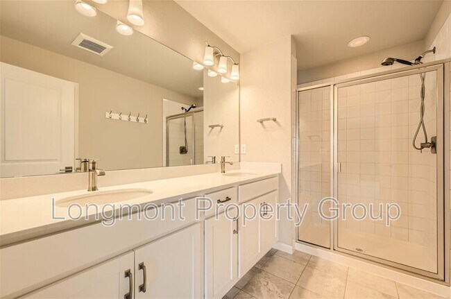 Building Photo - 609 Stonebridge Dr