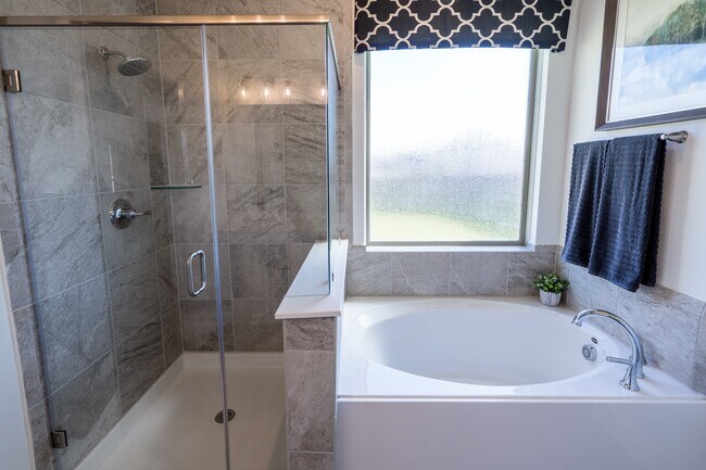 Building Photo - 13210 Wood Leaf Pk