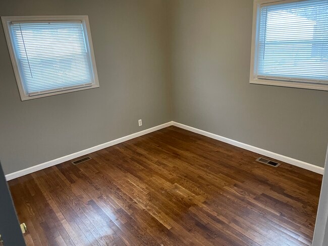 Building Photo - 4737 Laird St