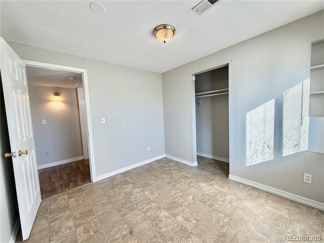 Building Photo - 4665 N Gaylord St